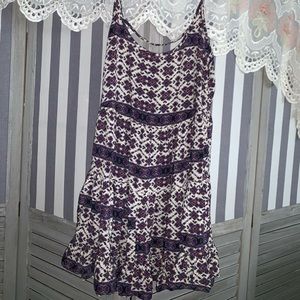 🛑 SOLD 🛑.     Short dress with low/open back